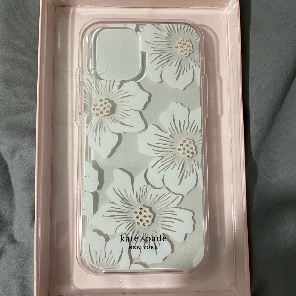Kate spade iPhone 12 phone case